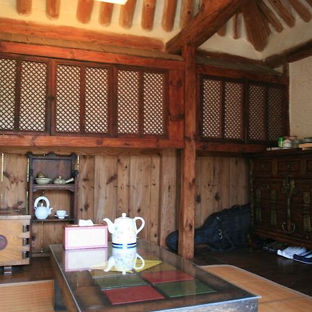 Hotel Yi Jin-Rae'S Historic House Boseong Zewnętrze zdjęcie